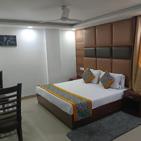 Hotel Aerotech Suite Neu-Delhi Exterior foto