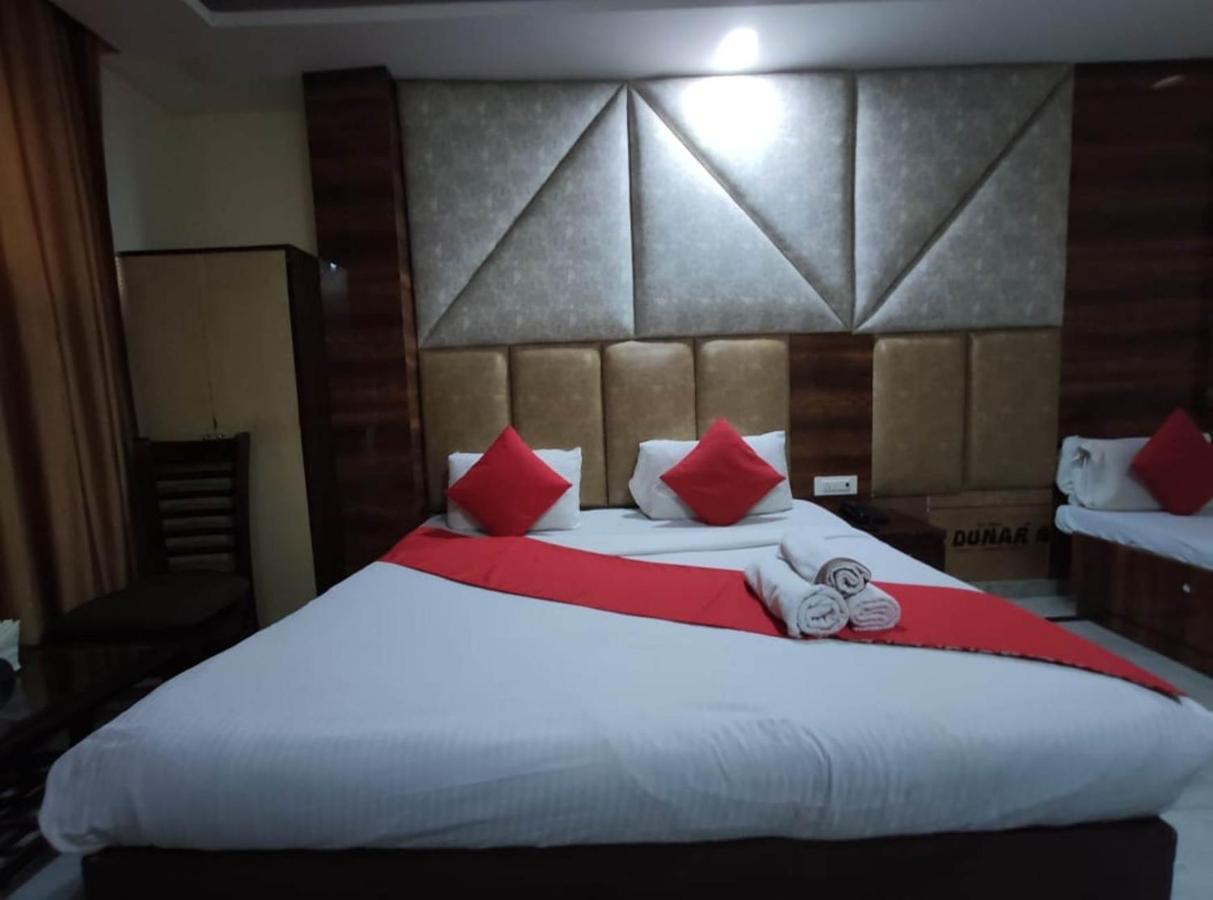 Hotel Aerotech Suite Neu-Delhi Exterior foto
