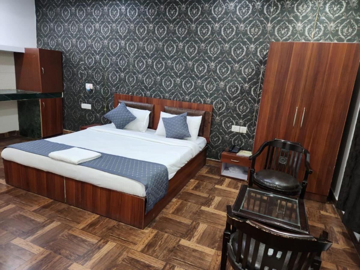 Hotel Aerotech Suite Neu-Delhi Exterior foto