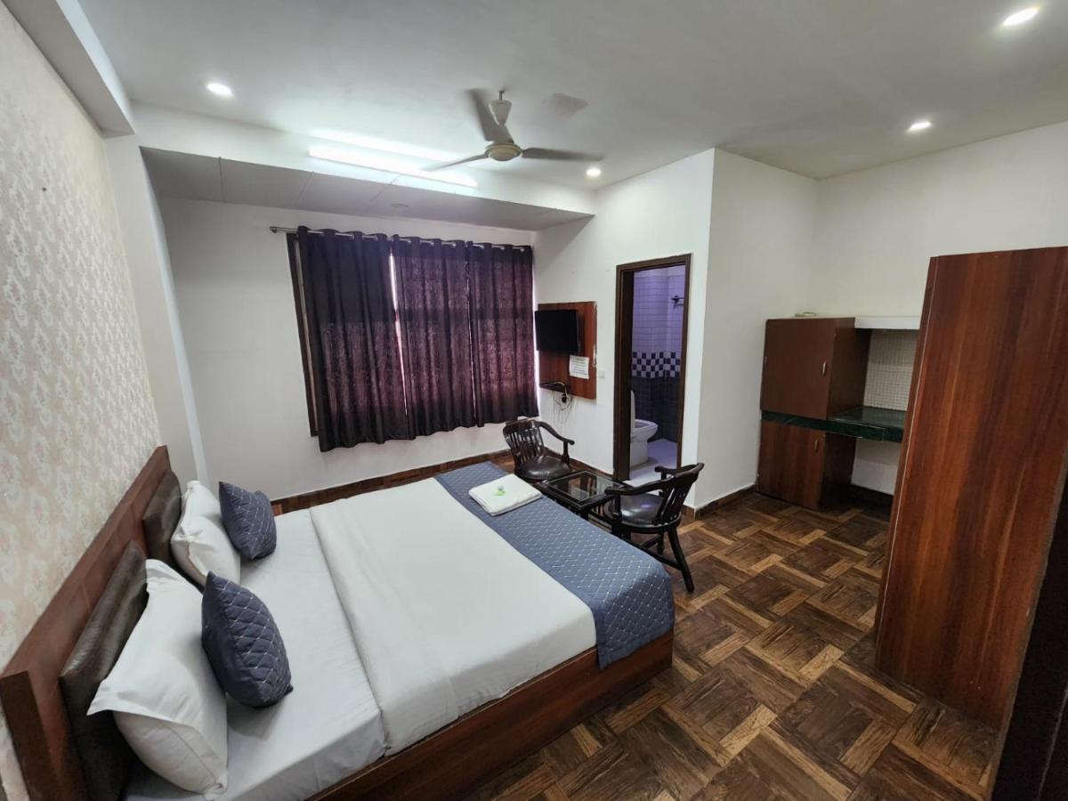 Hotel Aerotech Suite Neu-Delhi Exterior foto