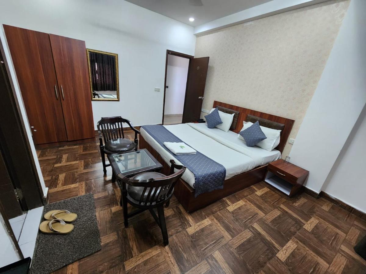 Hotel Aerotech Suite Neu-Delhi Exterior foto