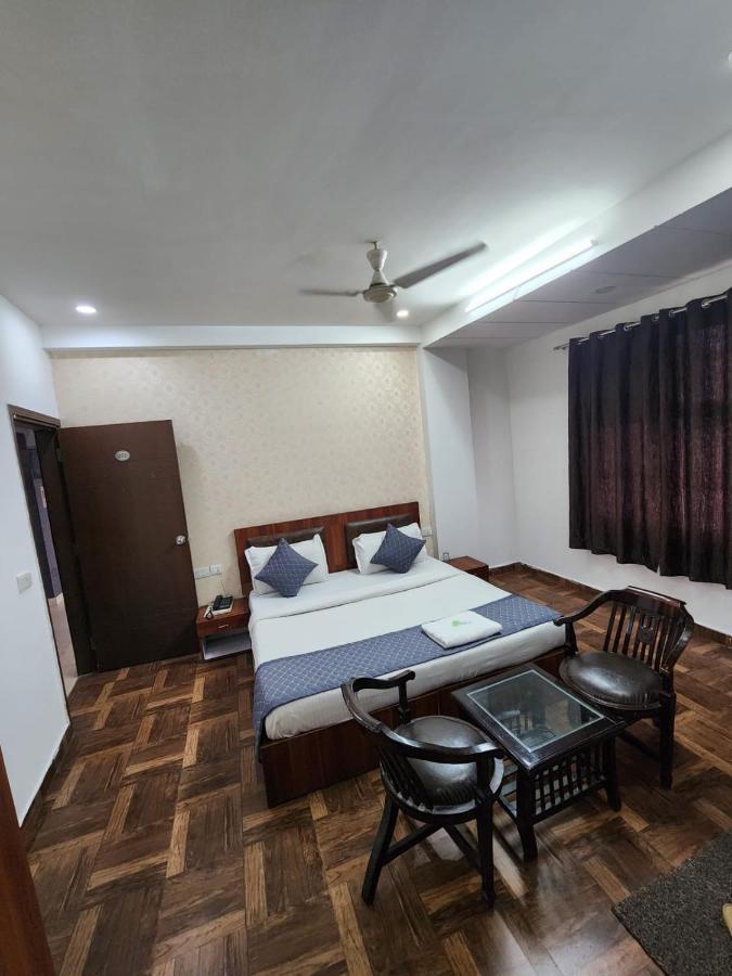 Hotel Aerotech Suite Neu-Delhi Exterior foto