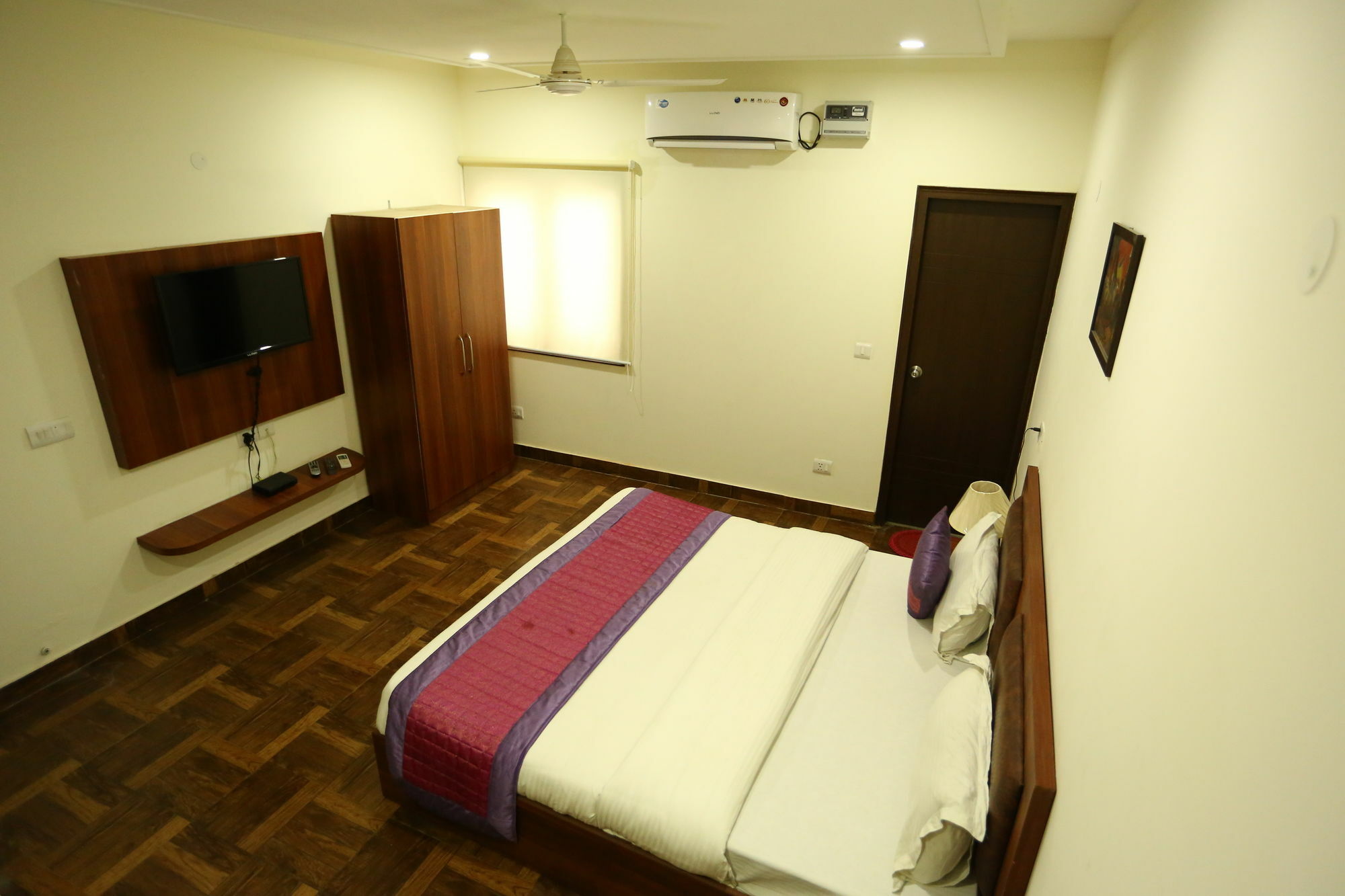 Hotel Aerotech Suite Neu-Delhi Exterior foto